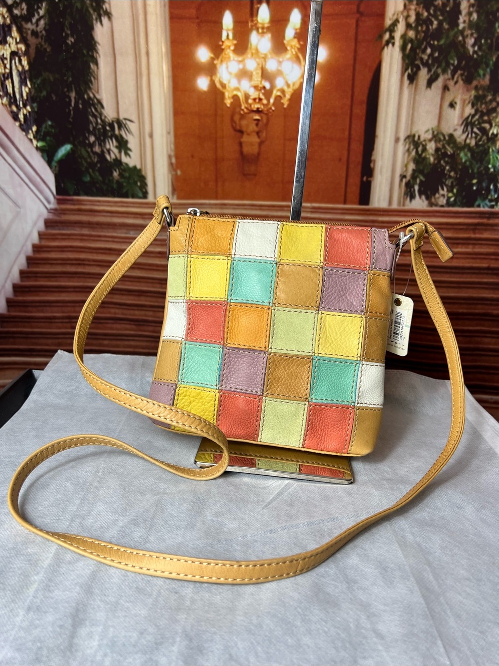 NWT Fossil Patchwork Leather Crossbody Bag in Multi-Color, Zip Closure - Picture 9 of 13